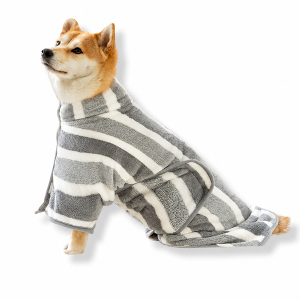 Pet Coral Fleece Bath Robe for Cats & Dogs – Soft Absorbent Quick-Dry Drying Towel
